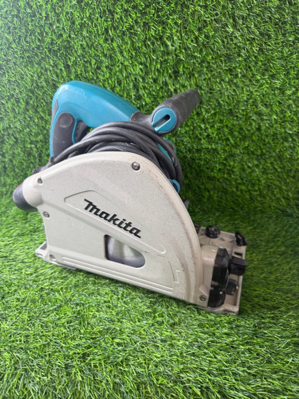 Циркулярная пила Makita SP 6000
