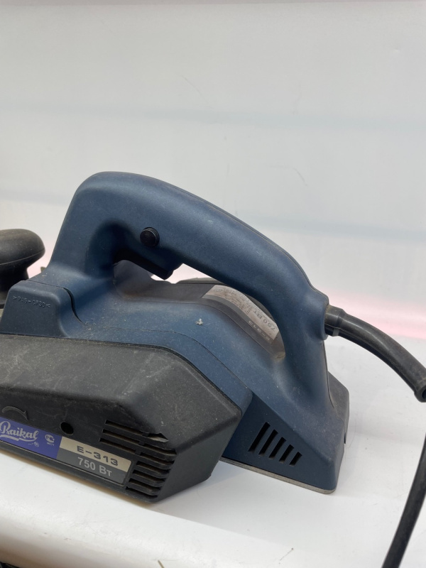 Электрорубанок  planer hobel