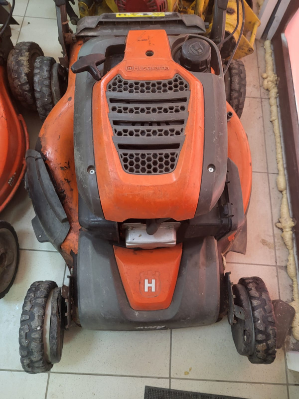 Катки для газона Husqvarna LC356AWD