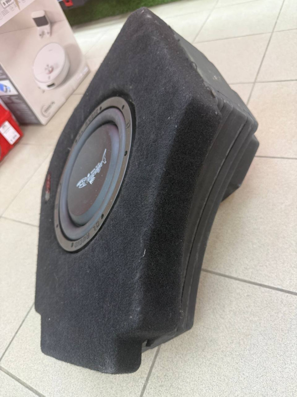 Авто сабвуфер Barracuda -