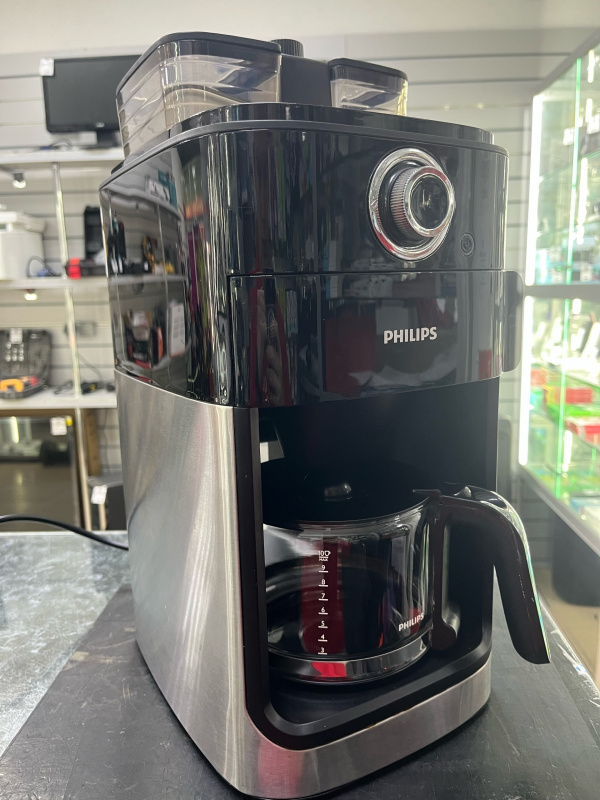 Кофеварка Polaris HD7789