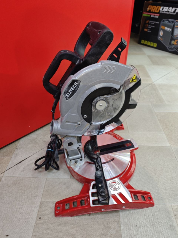 Торцовочная пила Elitech ПТ13-21