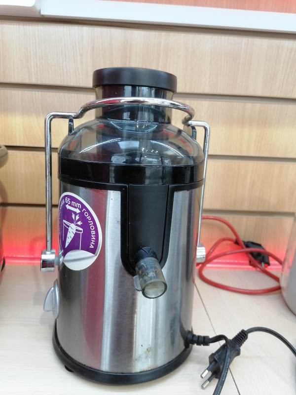 СОКОВЫЖИМАЛКА  Scarlett SC-012