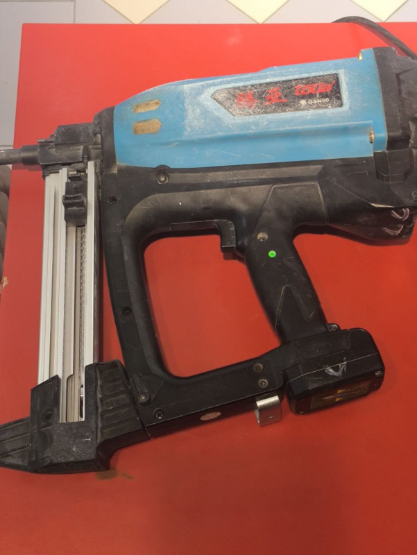 Гвоздескобозабивной пистолет TOUA GSN50