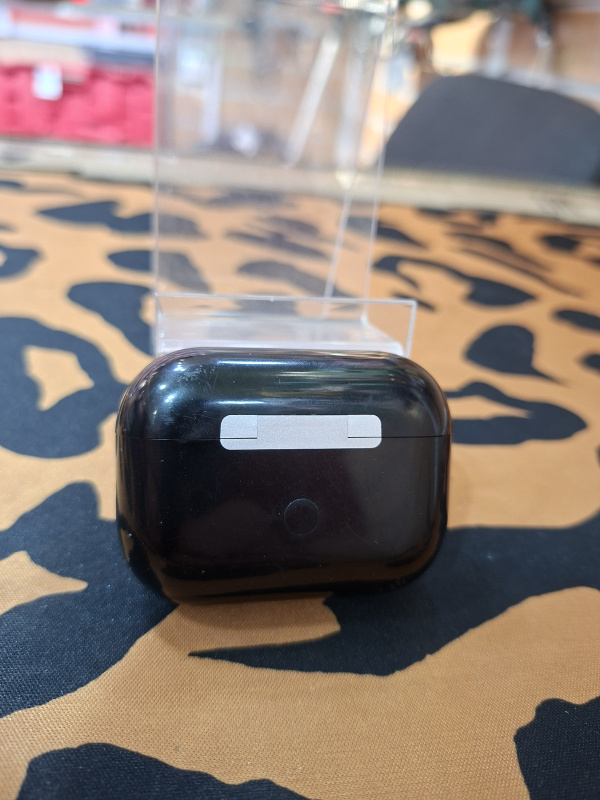 Наушники  --