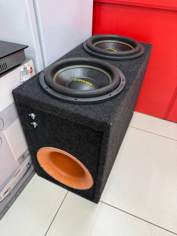 Авто сабвуфер Swat GLK-12d1