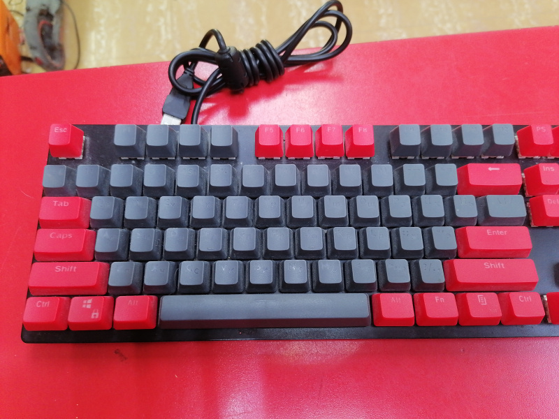 Клавиатура REDSKINS red square keyrox