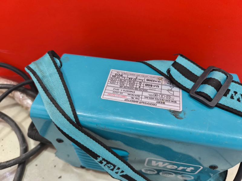 Сварочный аппарат - инвертор ММА Wert MINI 200