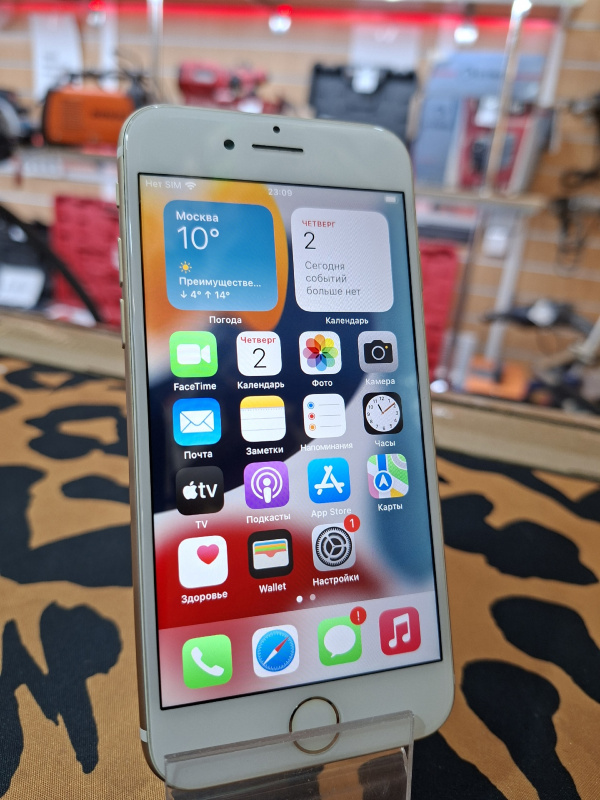 Мобильный телефон Apple iPhone 7