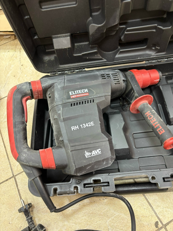 Перфоратор Elitech RH1342E
