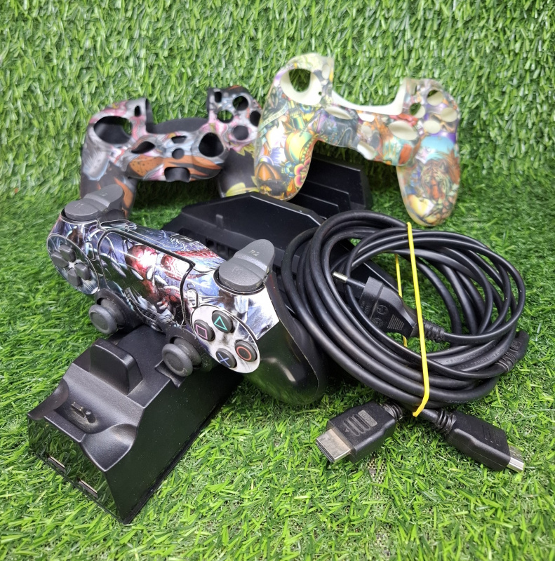 Игровая приставка Sony PS4 PRO 1TB