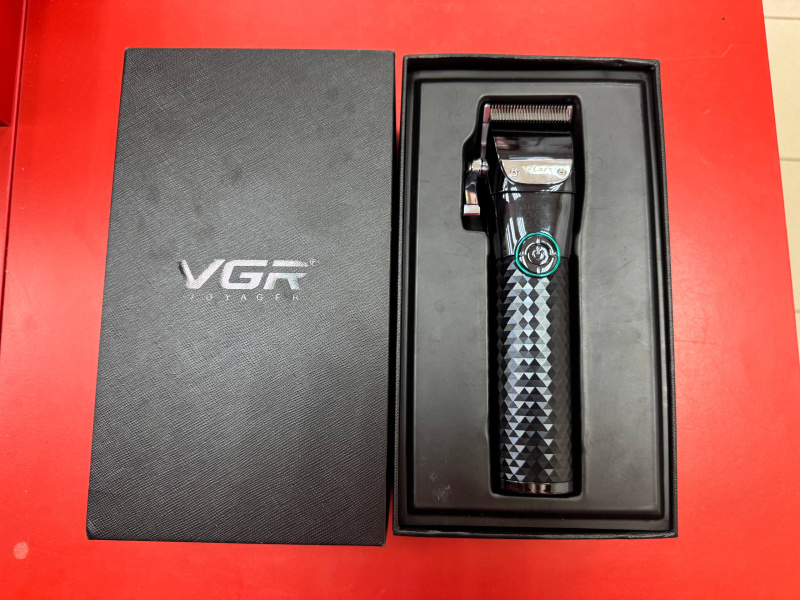 Машинка для стрижки VGR voyage
