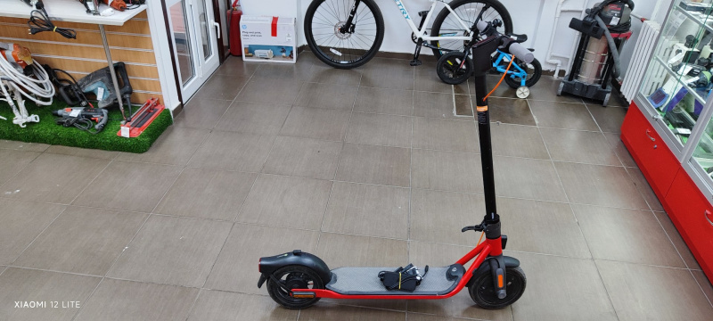 Самокат Segway KICKSCOOTER F30P