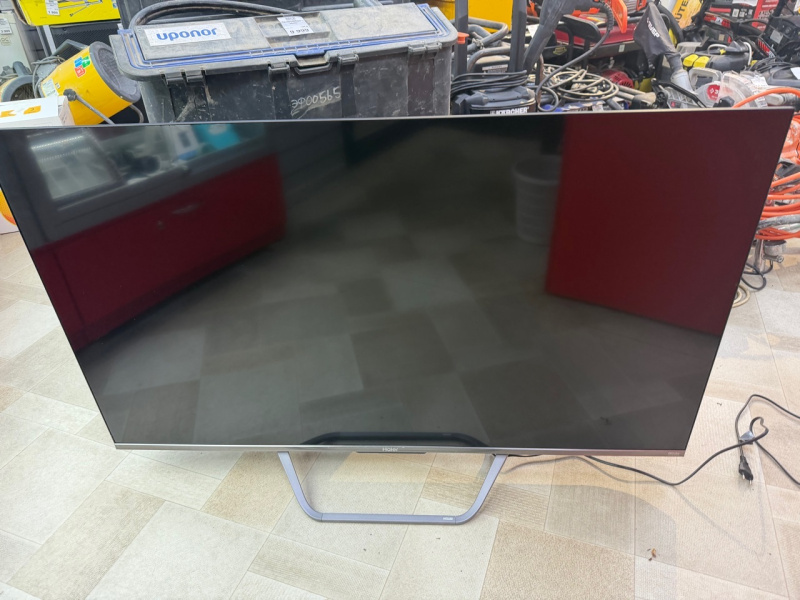 Телевизор Haier 50 Smart TV S4