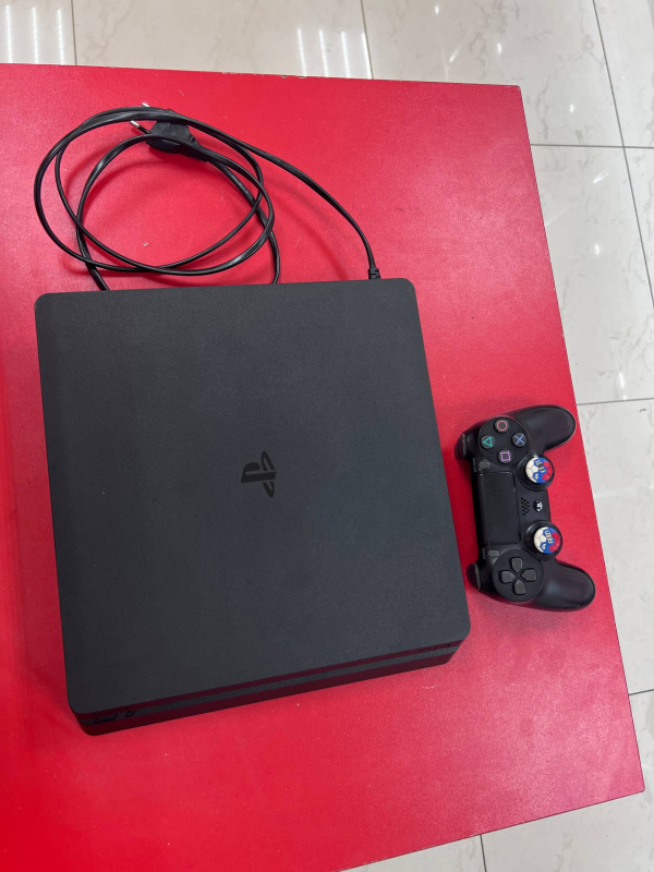 Игровая приставка Sony Play Station 4 Slim