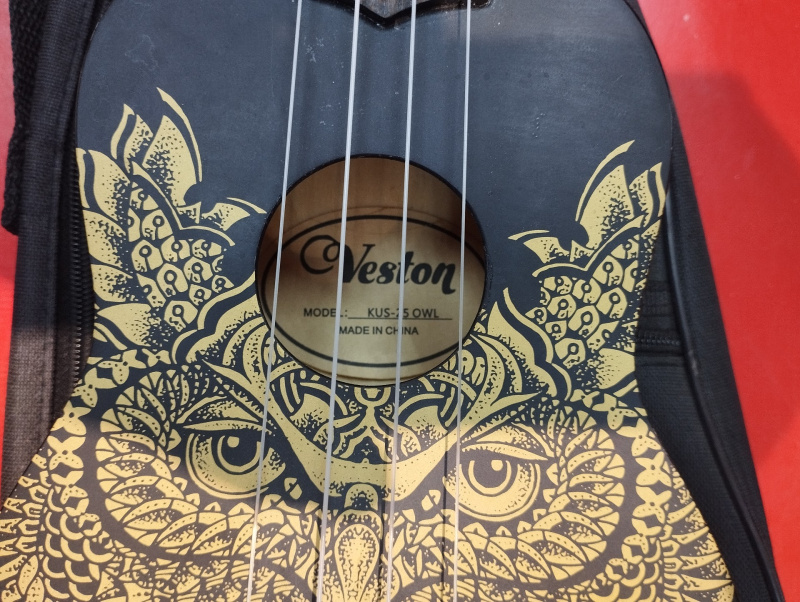 Укулеле  Veston KUS-25 OWL