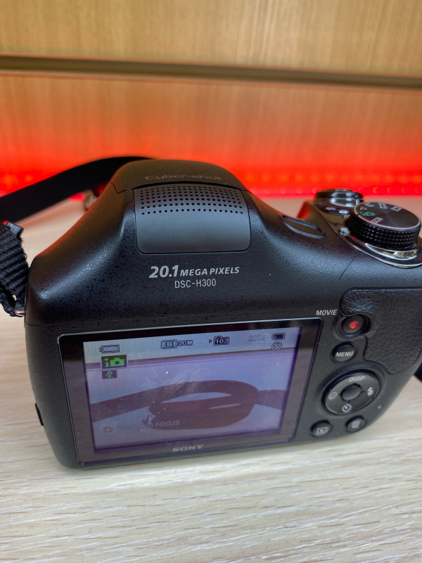 Фотоаппарат Sony dsc-h300