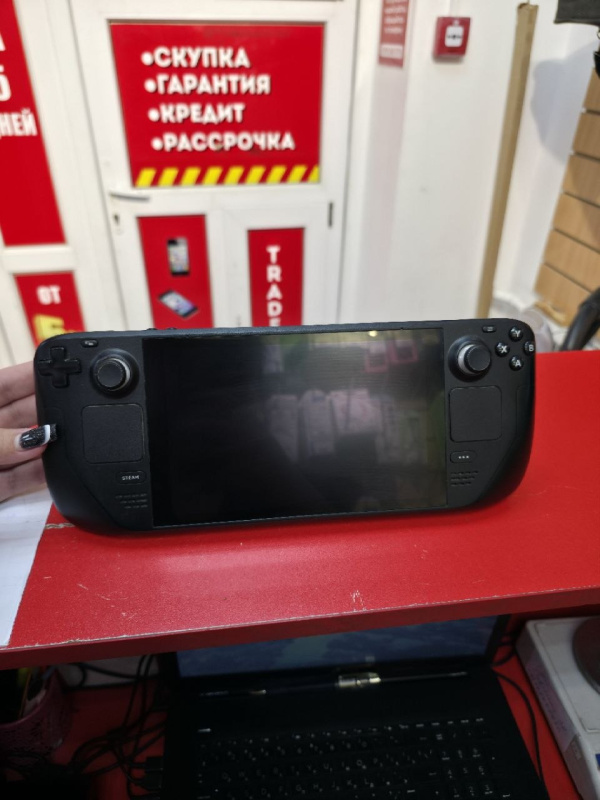 Игровая приставка Valve Steam Deck LCD 512GB