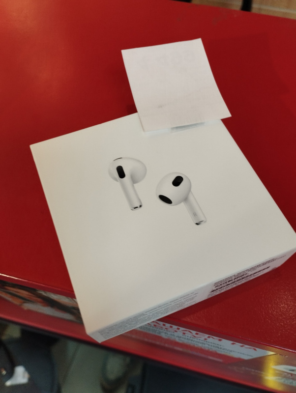 Наушники Apple 3