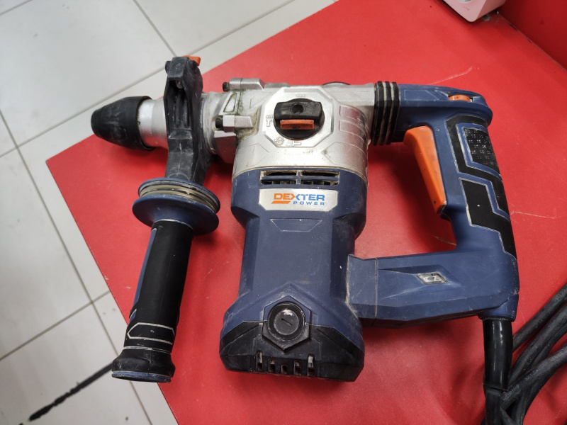 Перфоратор Dexter z1c-hw-3218sep
