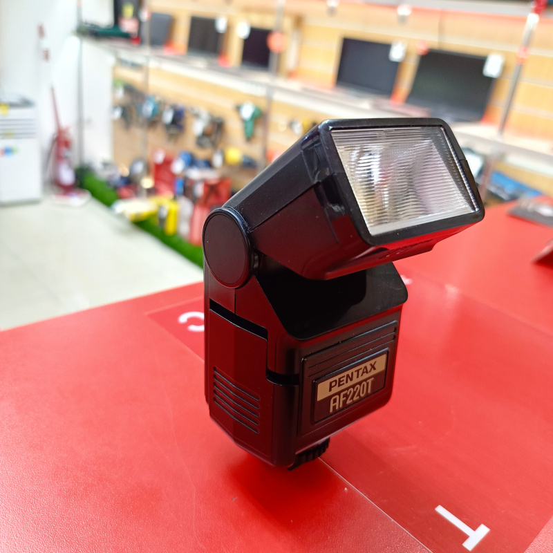 Объектив Pentax af220t