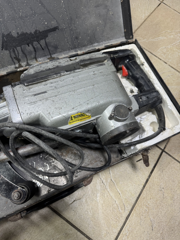 Отбойный молоток P.I.T. GSH-65-D1