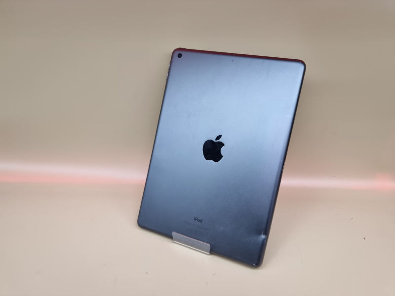 Планшет Apple iPad (7-го поколения) (2019)
