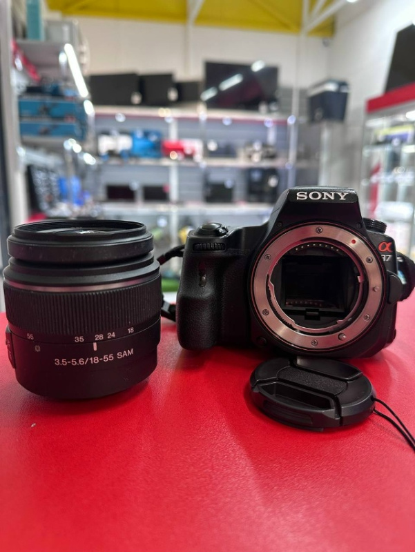 Фотоаппарат Sony SLT-A37