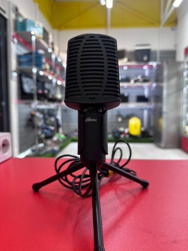 Микрофон Ritmix .